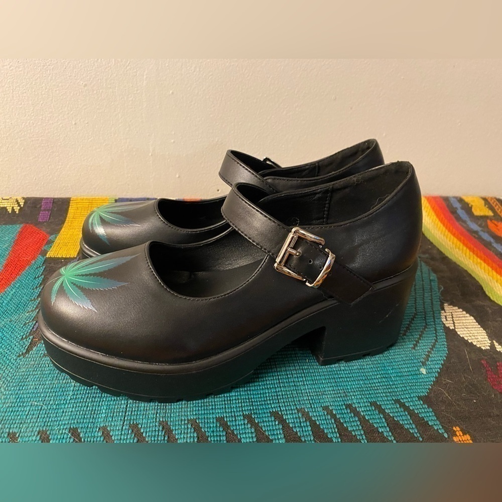 Koi footwear Dope Dreamz pot leaf chunky Mary Jane shoes 6 - Picture 3 of 8